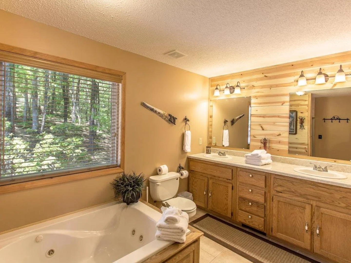 Bearadise Retreat Cabin