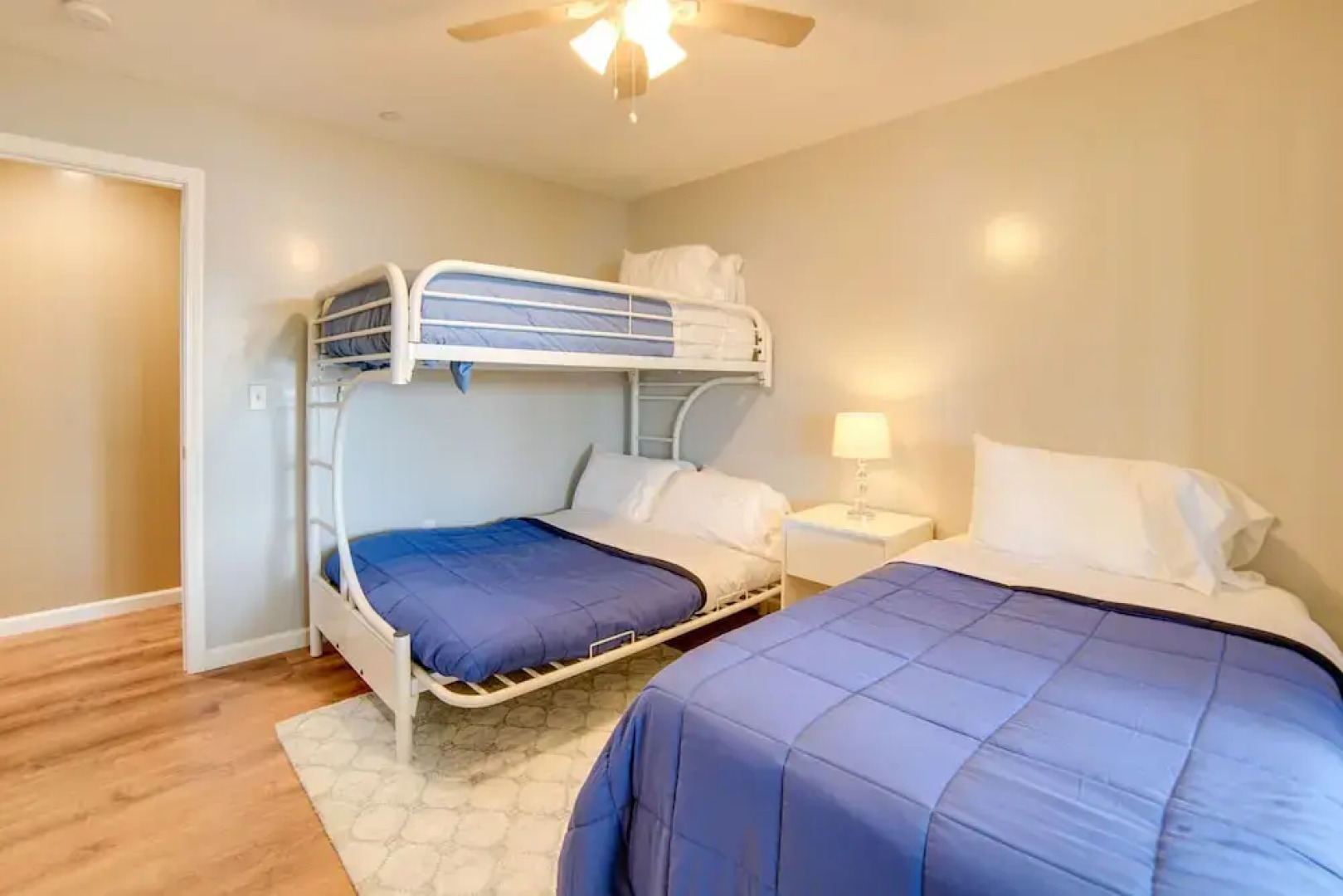 Clearlake Vacation Rental w/ Nearby Lake Access!