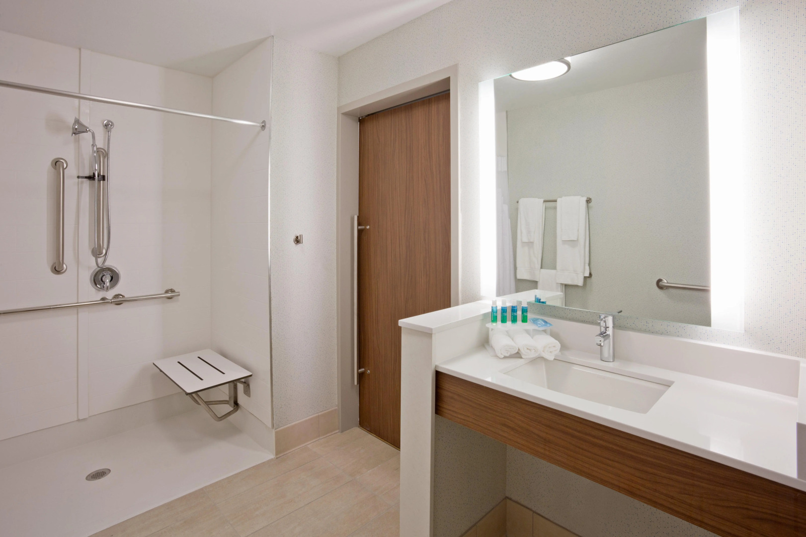 Holiday Inn Express & Suites Des Moines Downtown by IHG