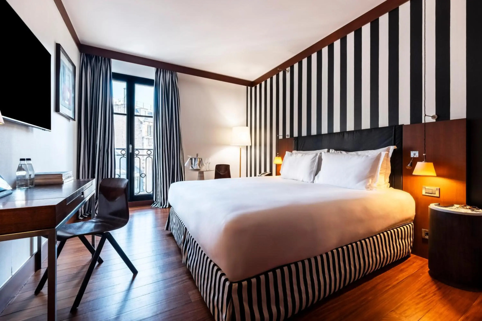 Grand Hotel Champs-Elysees