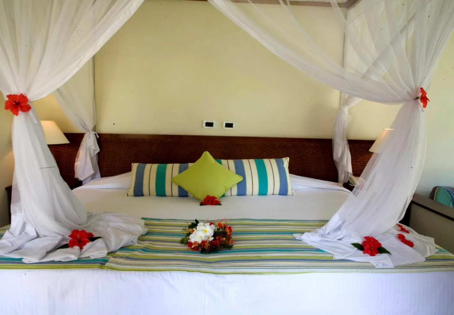 Sultan Sands Island Resort