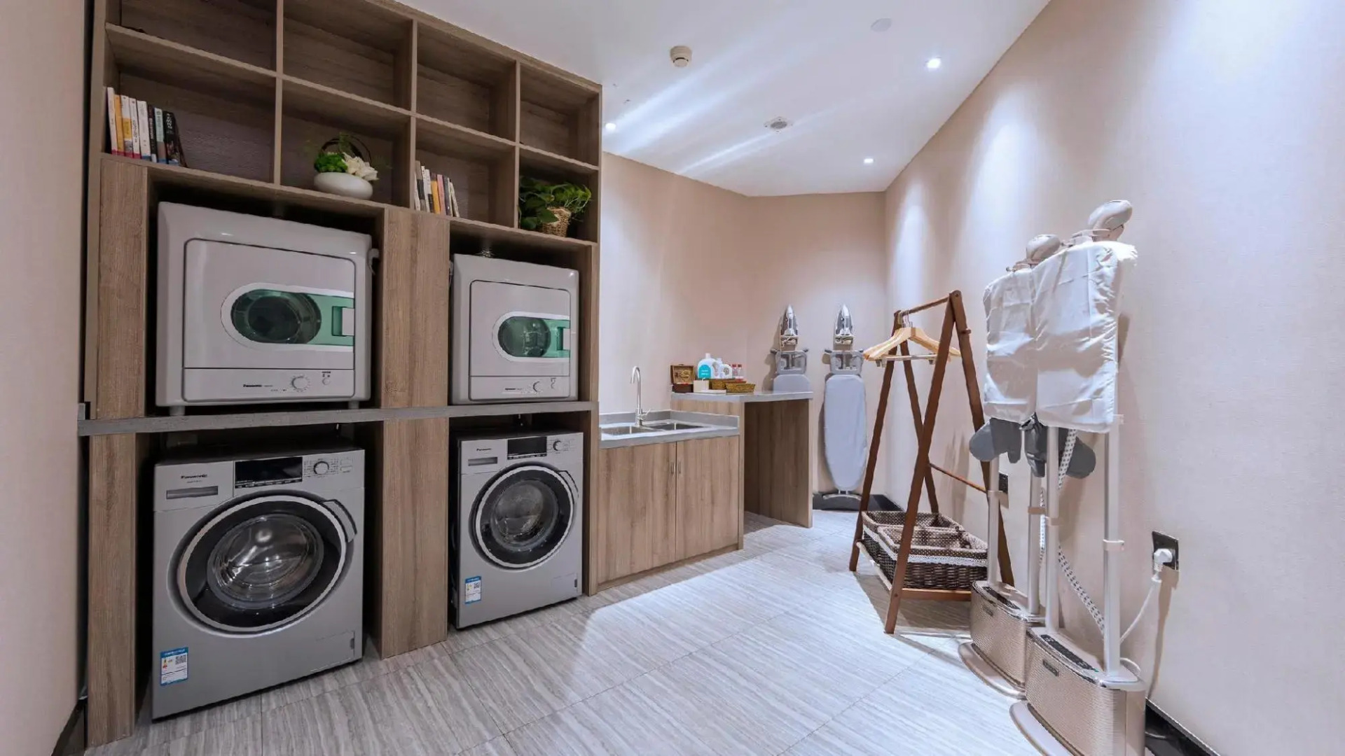 Atour Hotel Nanning Nanhu Park