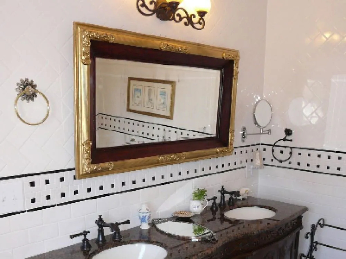 Berkeley House Bed and Breakfast