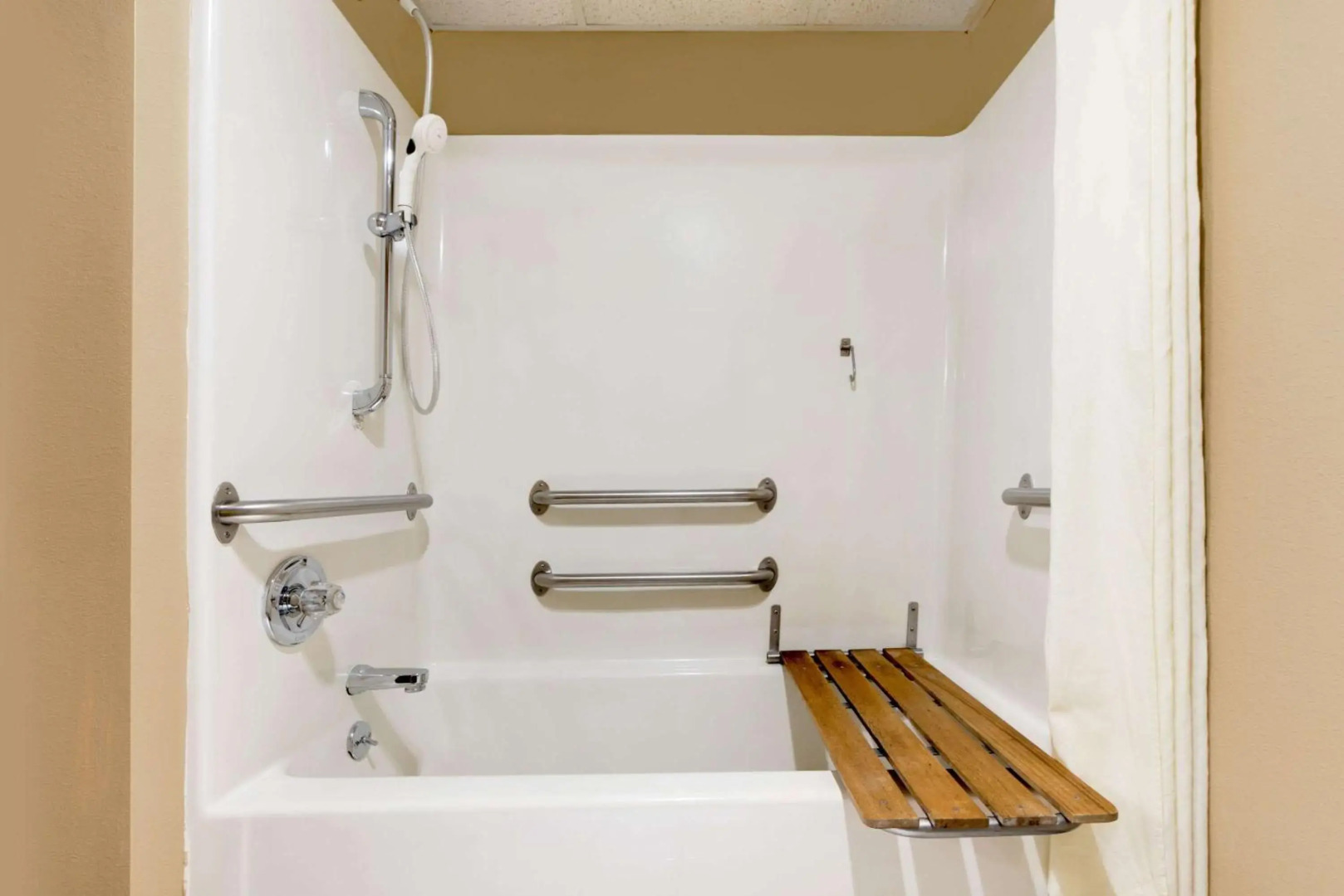 Hotel Pommier Chariton