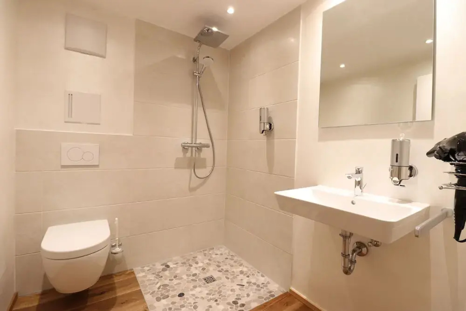 Das Fischer Boardinghouse KF