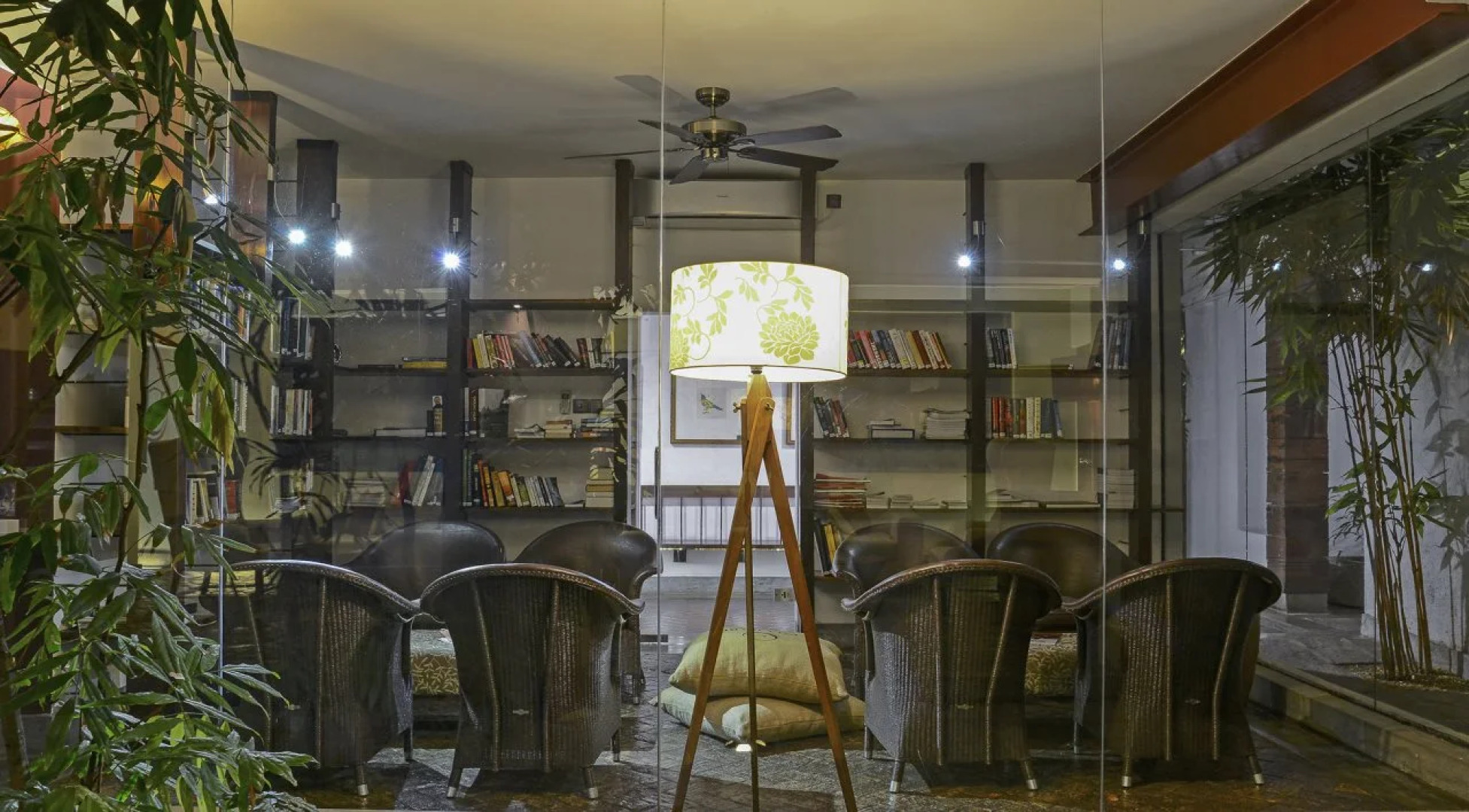 Курортный отель Colombo Court Hotel & Spa