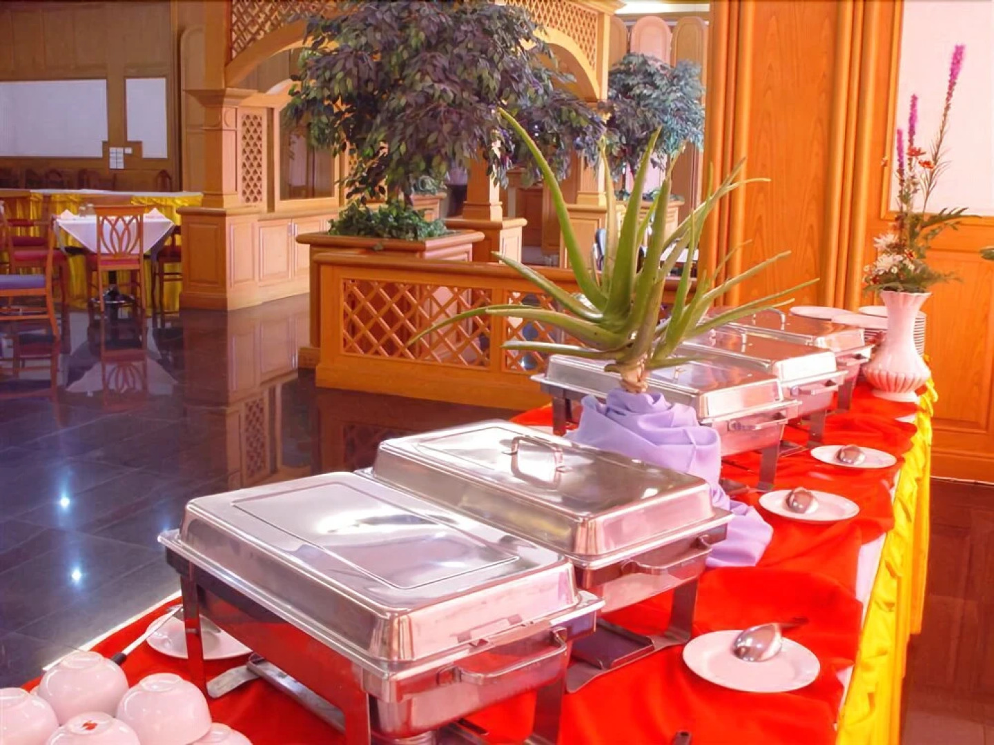 PathumThani Place Hotel