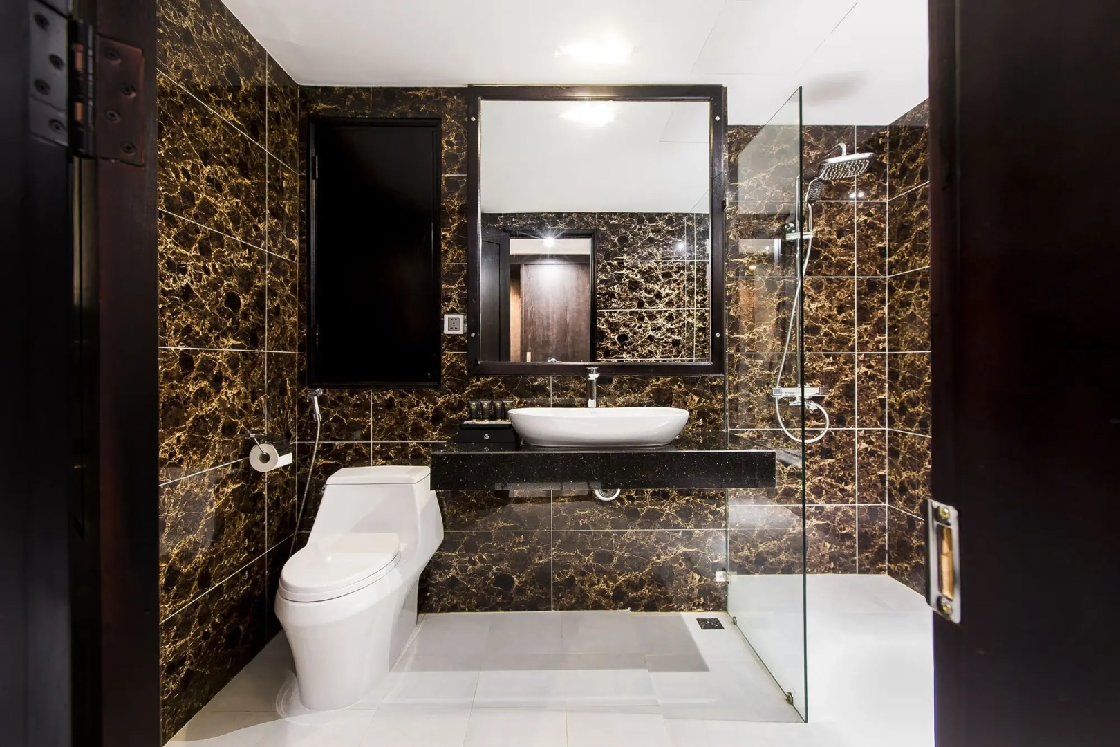 Royal Quang Binh Hotel