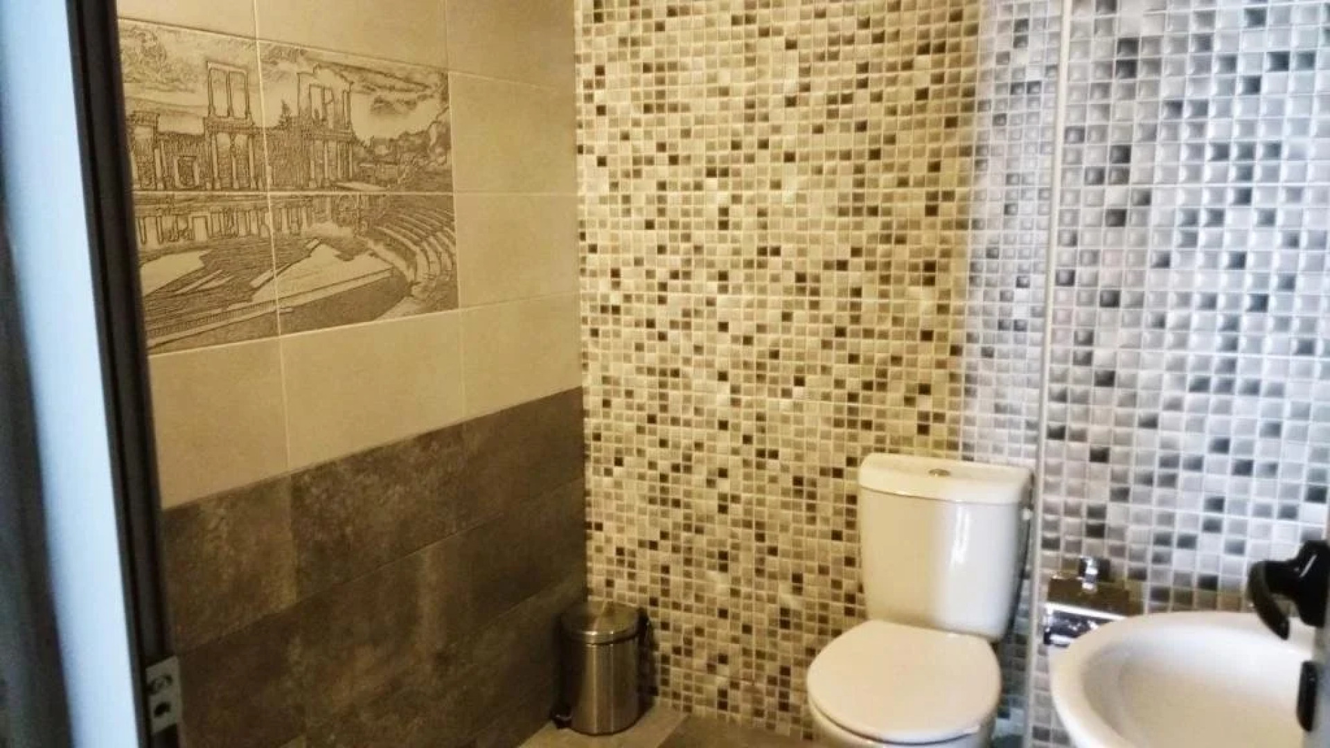 Family hotel Valchanovata Kashta