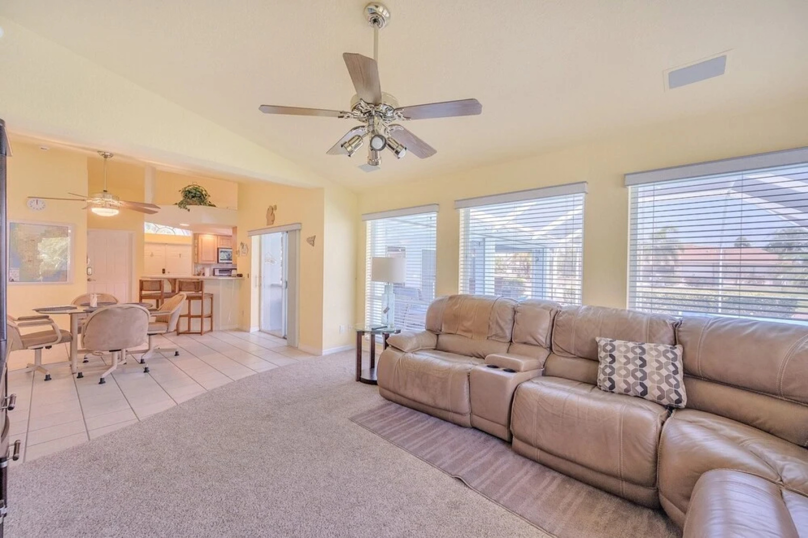 Gorgeous Villa In Cape Coral, Florida's Gulf Coast 3 Bedroom Villa by Redawning