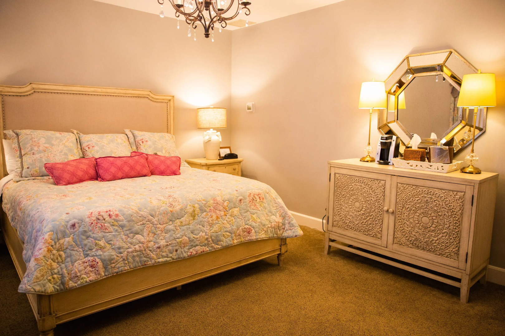 Providence Manor House Bed & Breakfast