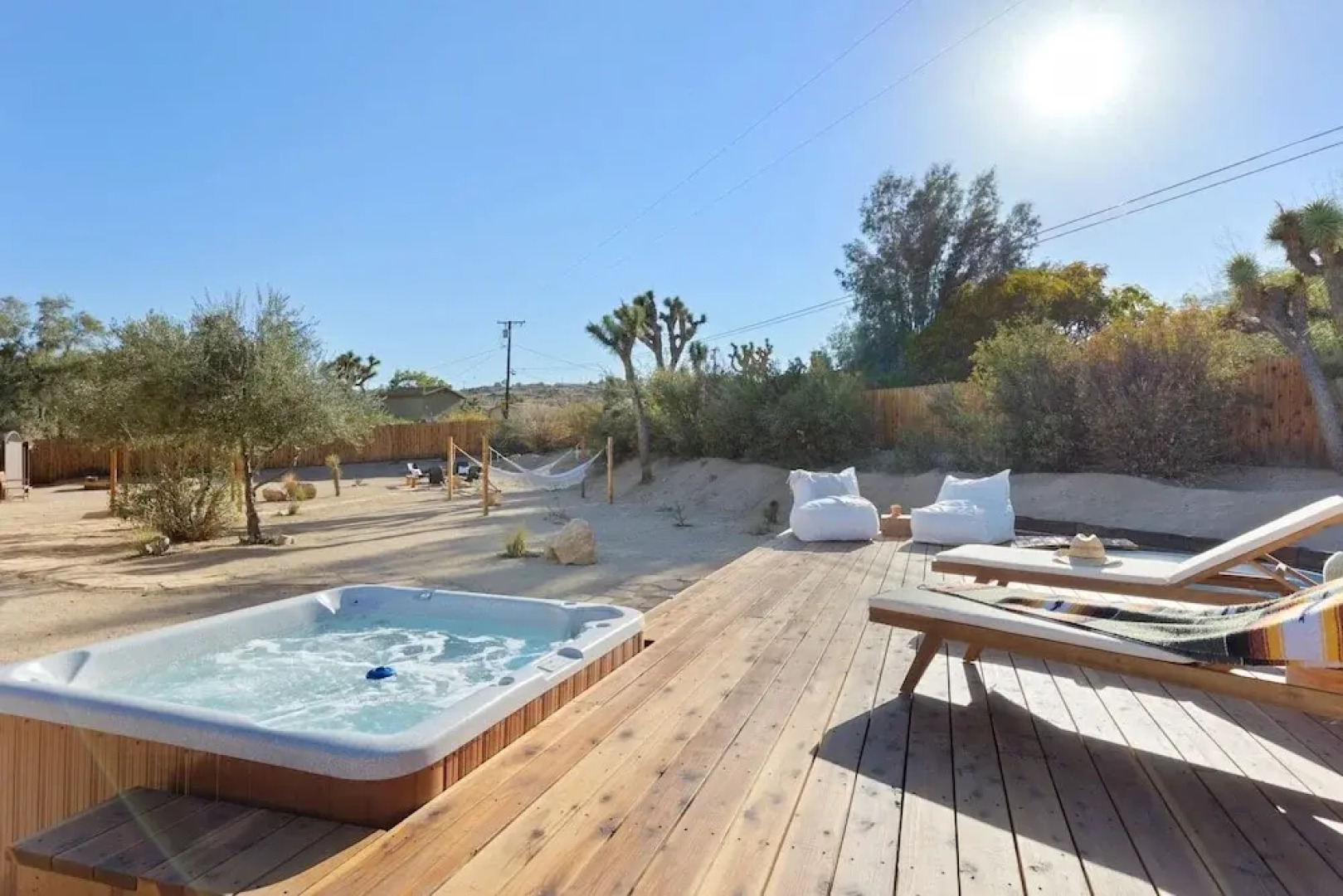 Casa Amarilla- Hot Tub,firepit,bbq &fantastic Yard For Families 4 Bedroom Home by RedAwning