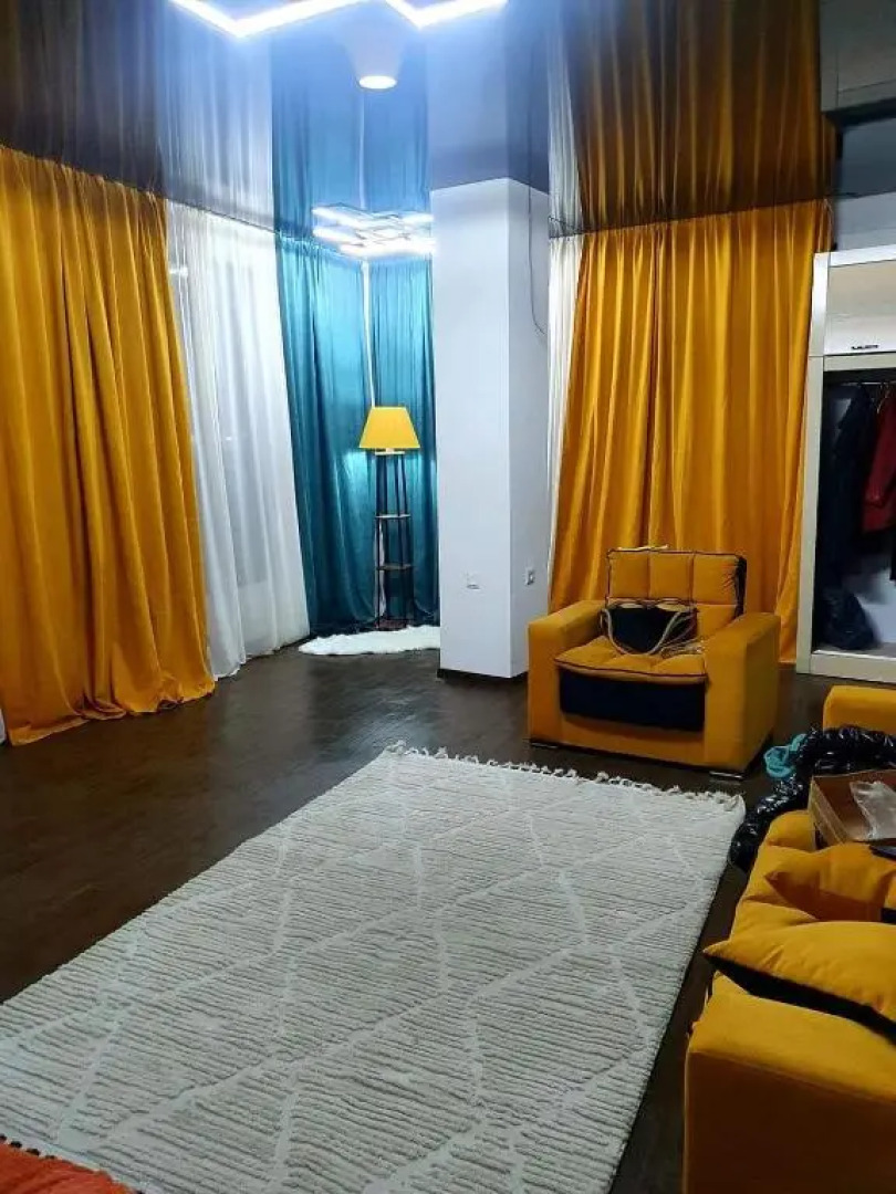 Appartement Tower of city