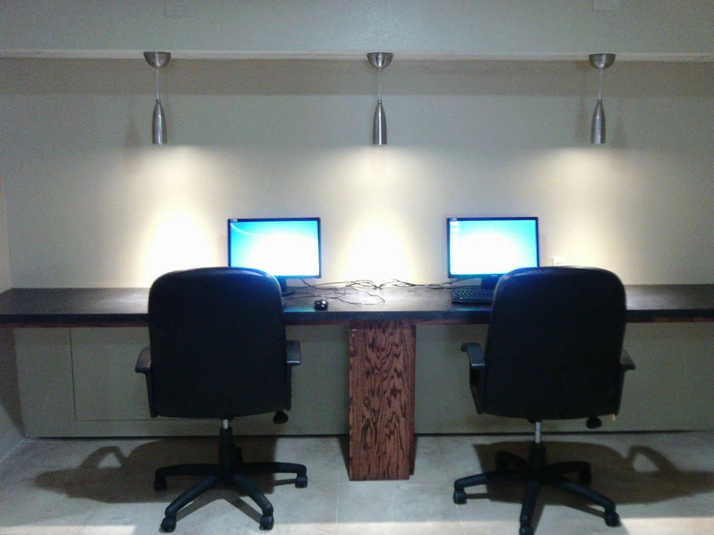 5th Avenue Inn & Suites