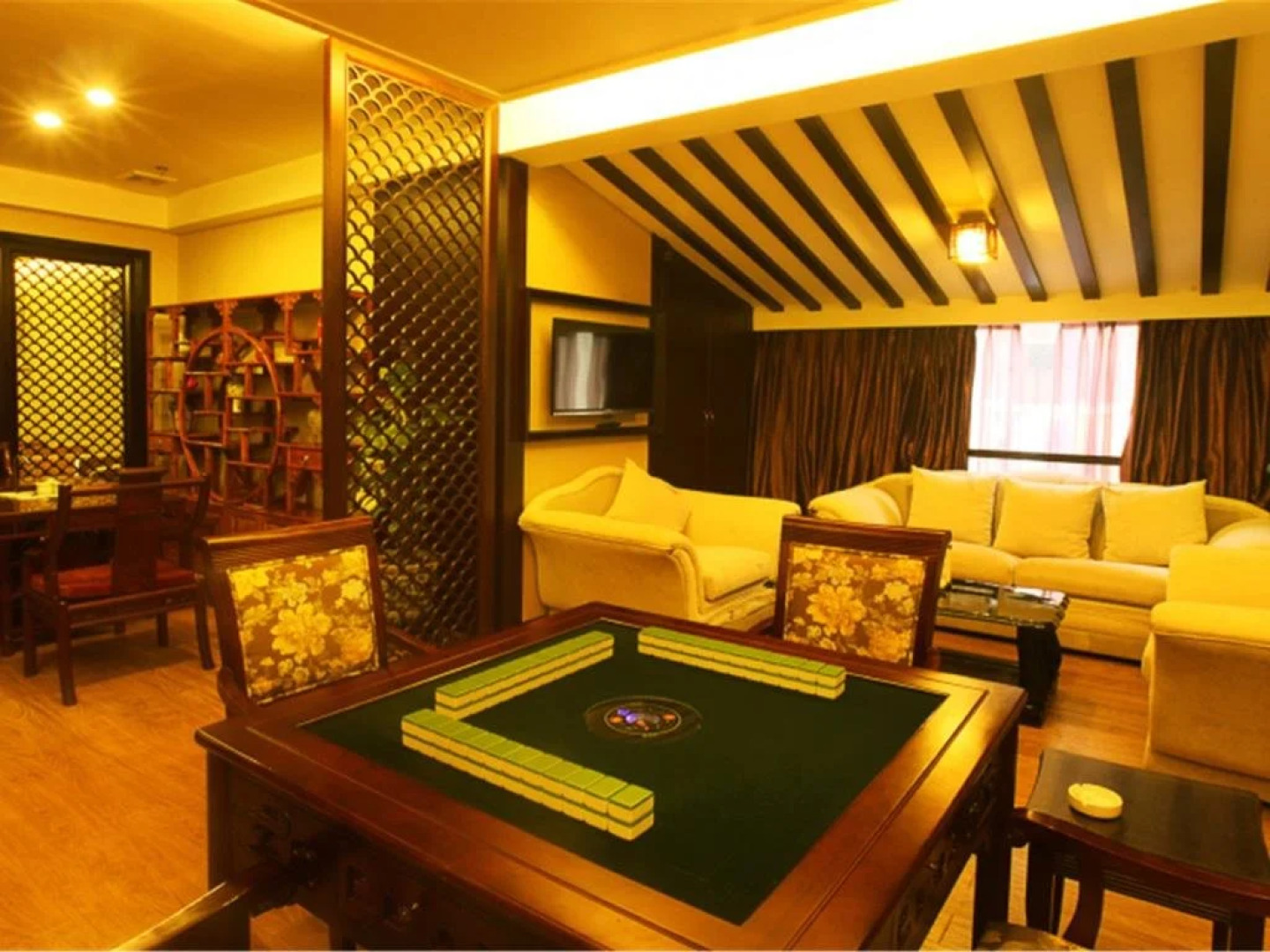 Huidong Hotel Zigong