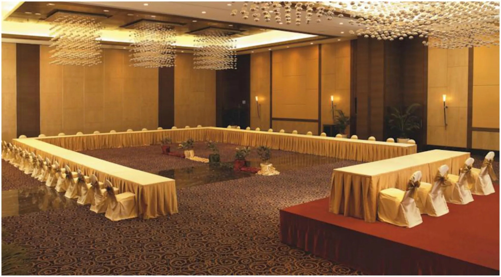 The Retreat Hotel & Convention Centre