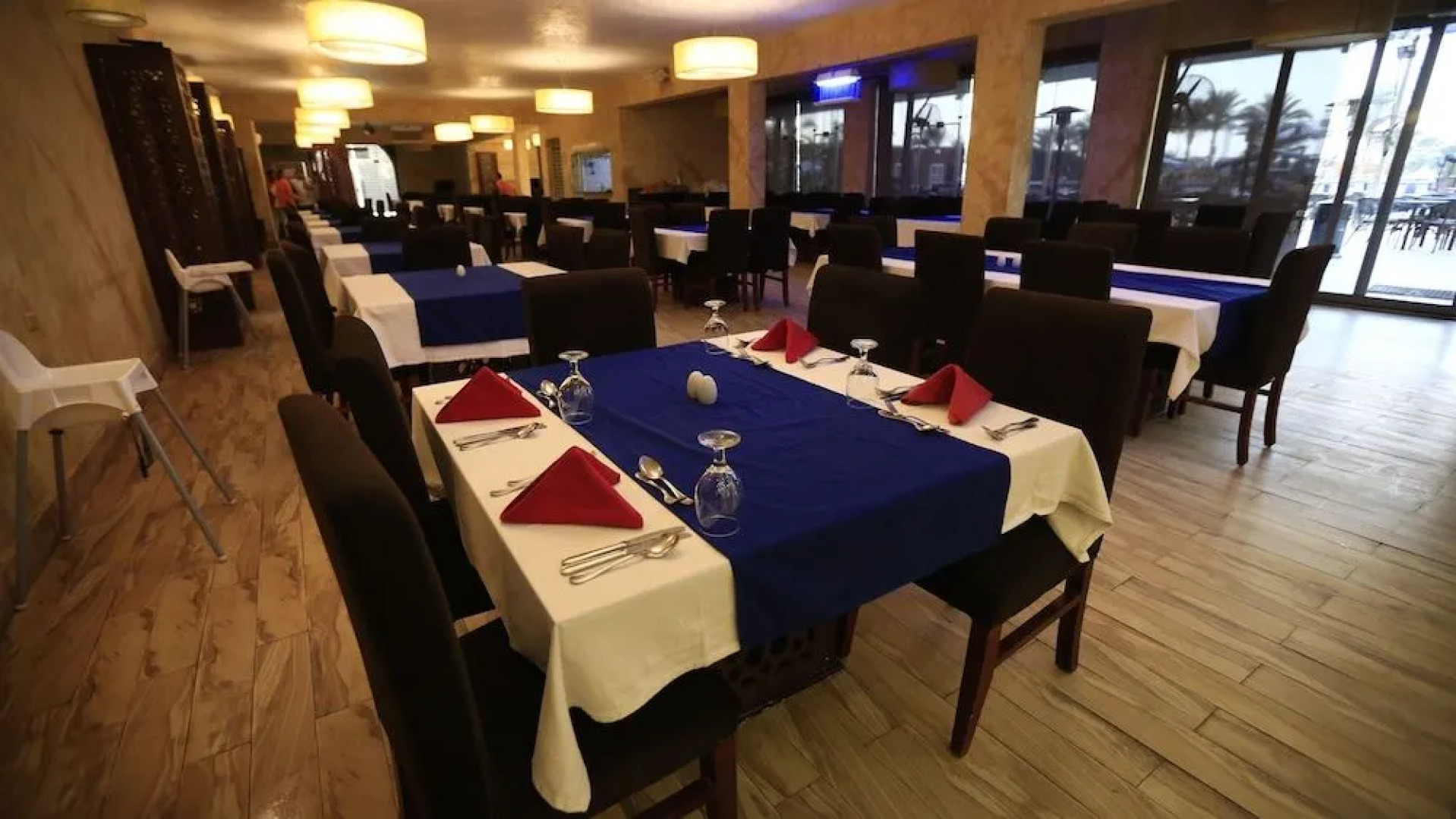 Byoot Bay Hotel & Resort