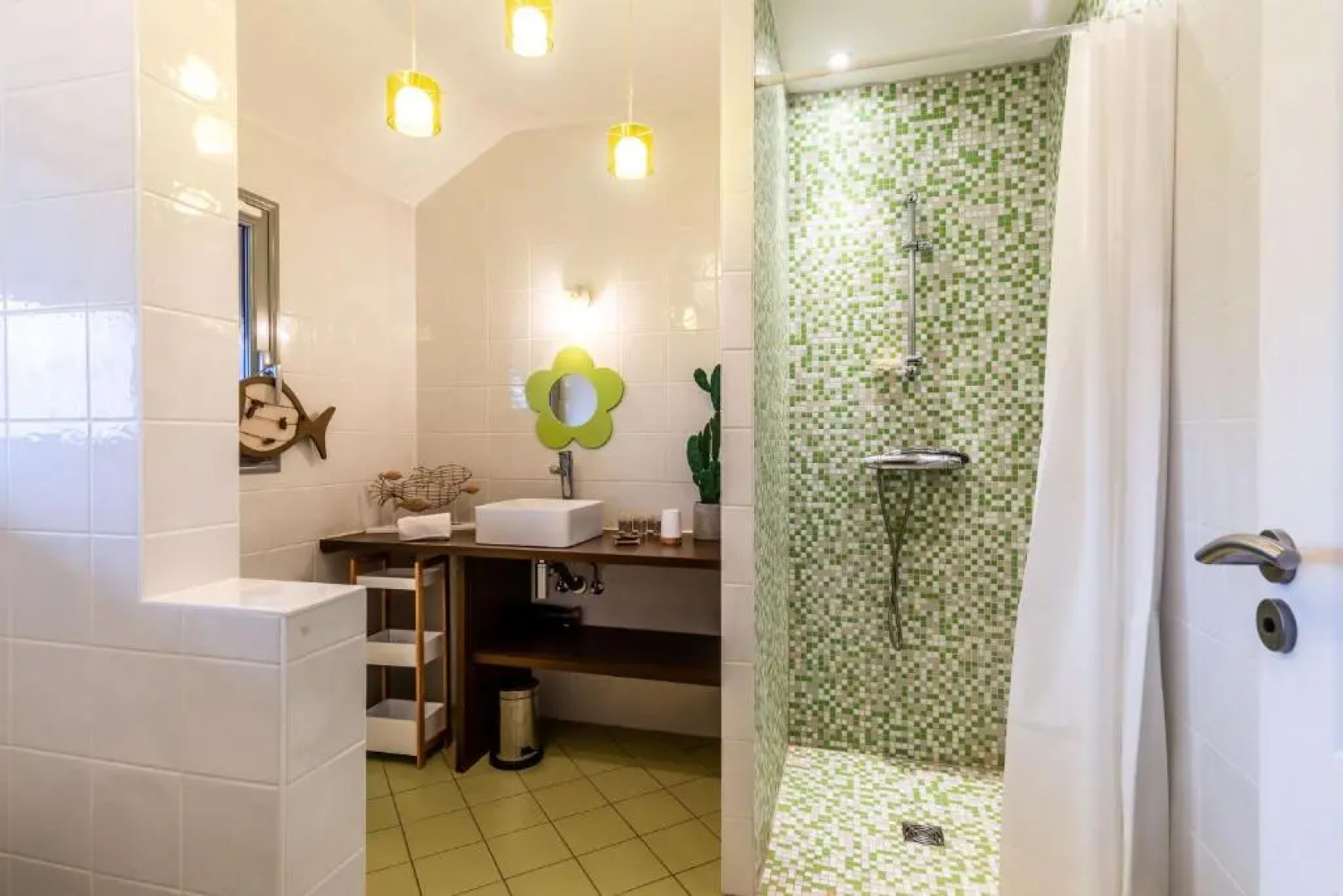 Villa tout confort - Piscine - Montagnes - Lac - Parking