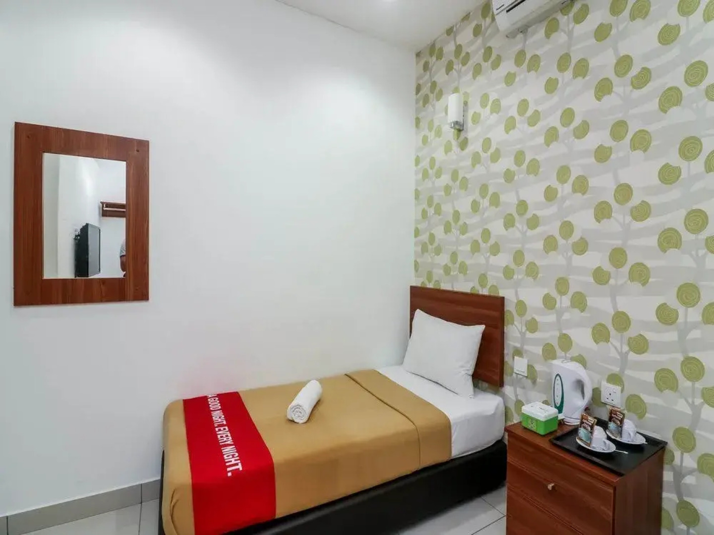 Oyo 698 Hotel Sepang at Dengkil