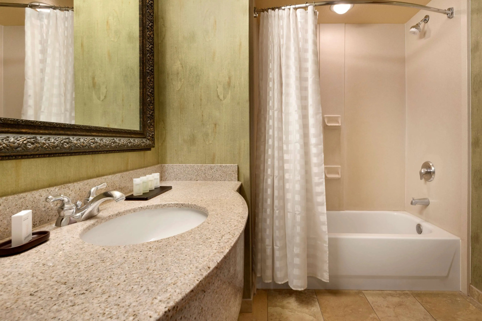 Embassy Suites by Hilton Albuquerque