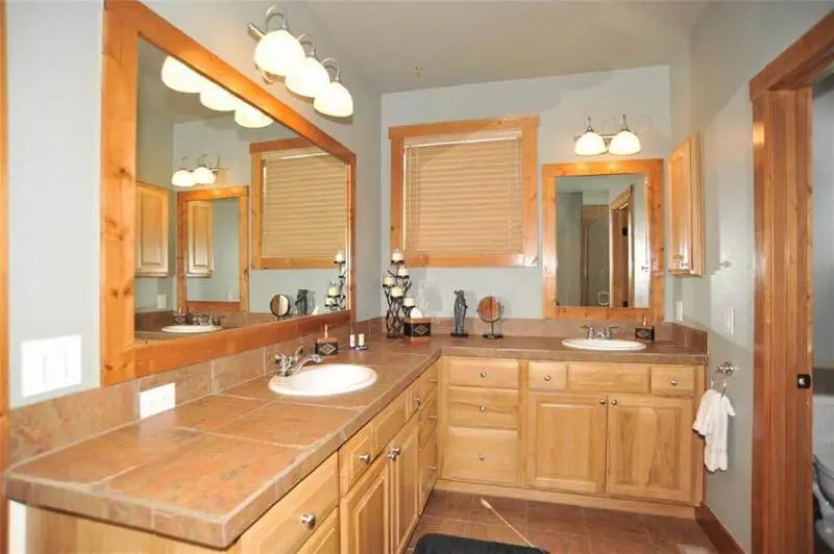 120 Rachel Lane Private Home with Hot Tub