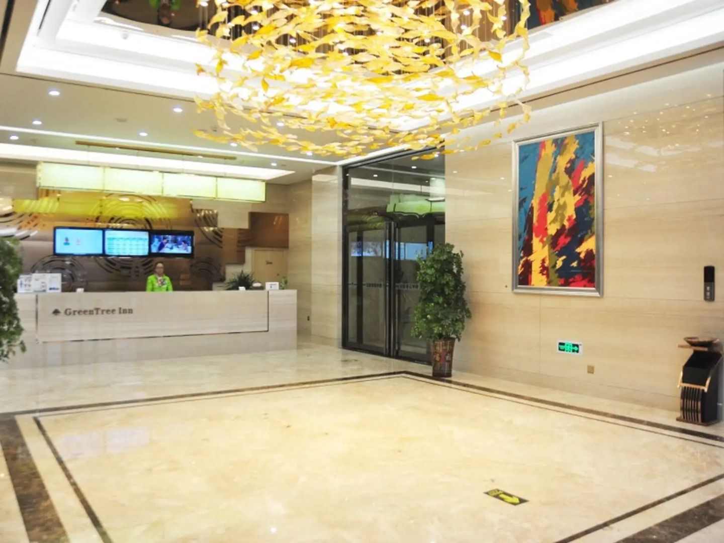 GreenTree Inn Zhuma Railway Station Qian Plaza Branch