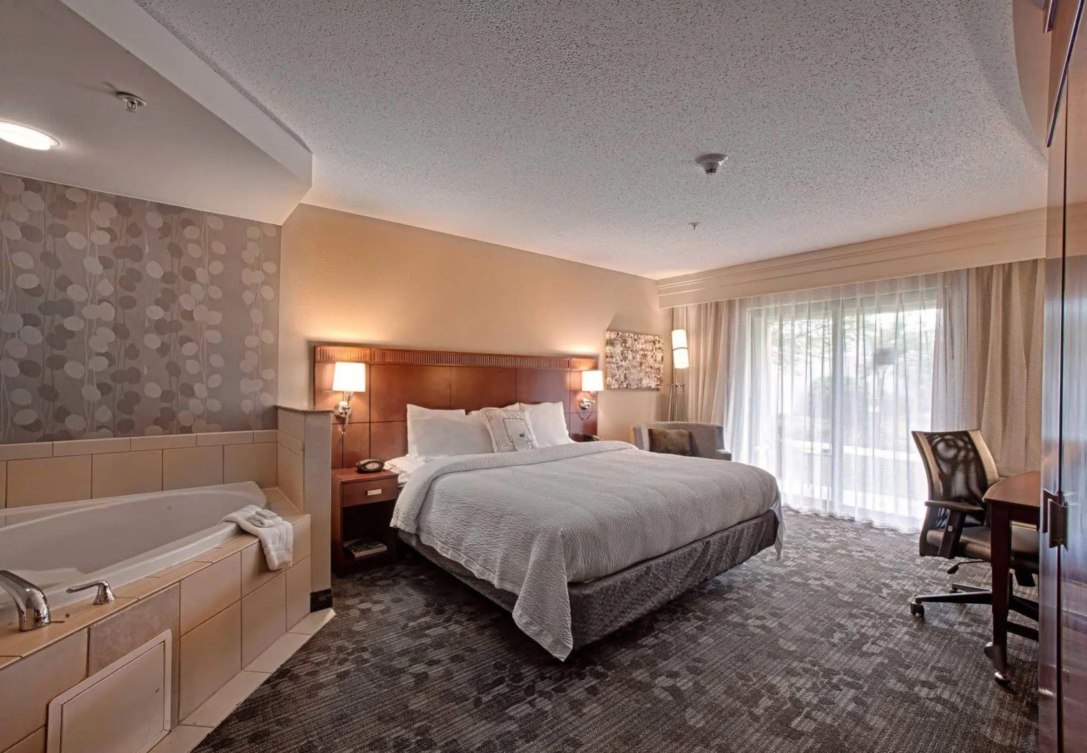 Courtyard by Marriott Wall at Monmouth Shores Corporate Park