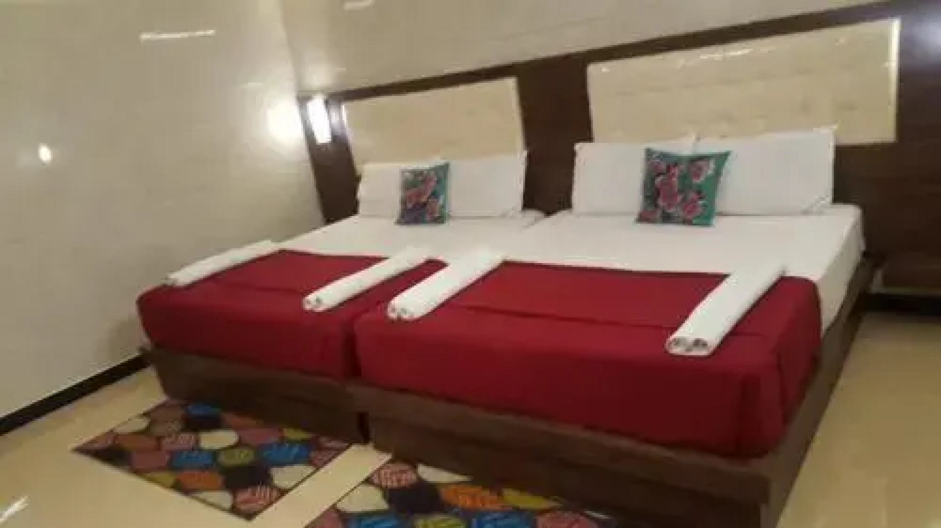 Hotel SSK Grand - Kanchipuram
