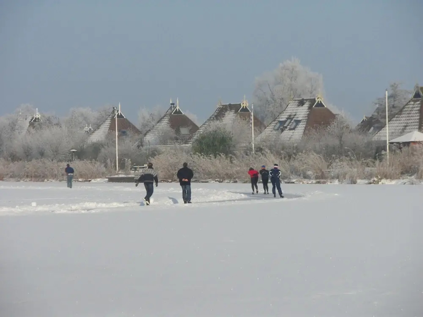 Bungalow Near De Alde Feanen With Boat