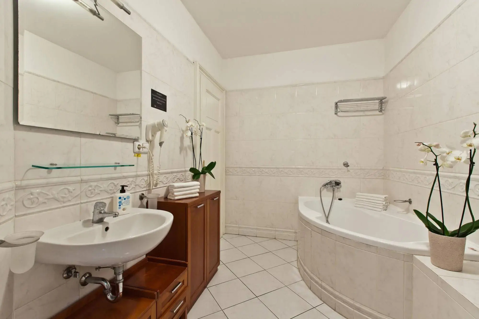 Lovely Prague Apartments