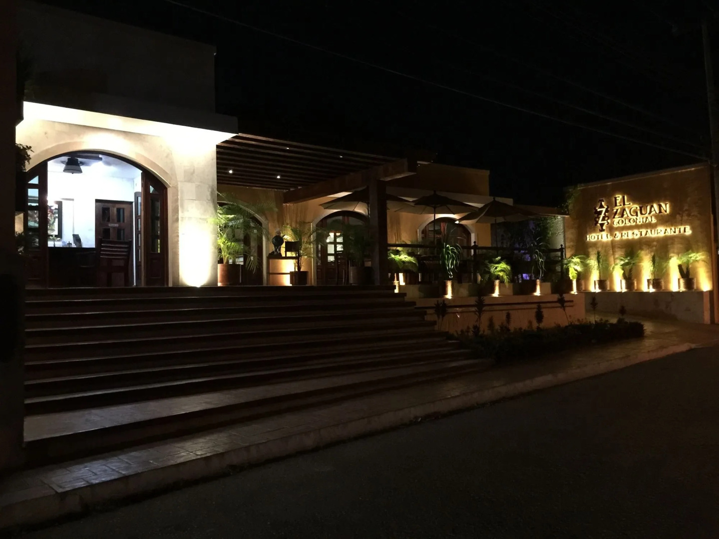 El Zaguán Colonial by GuruHotel