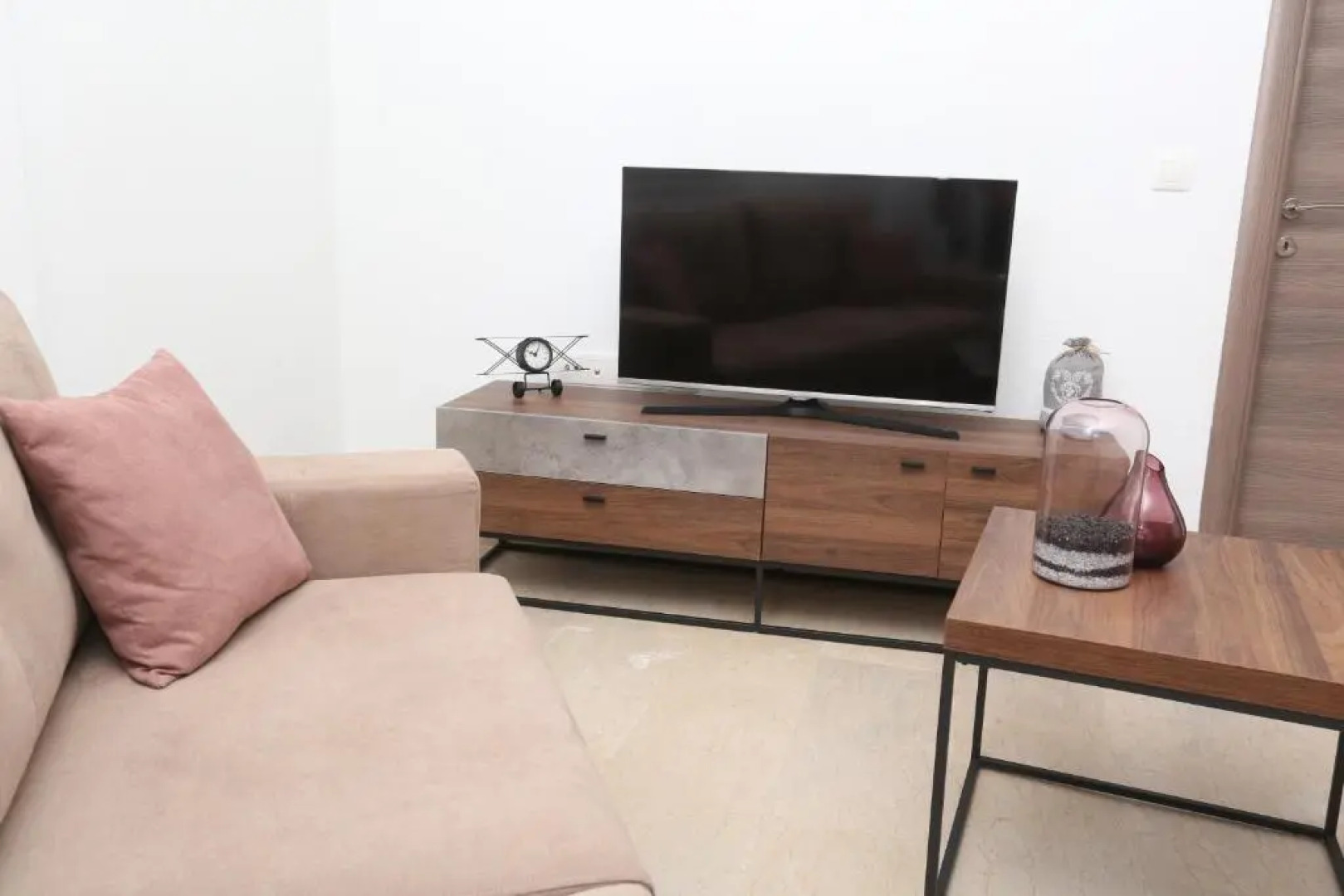 Mare Monte Luxury Apartments 2