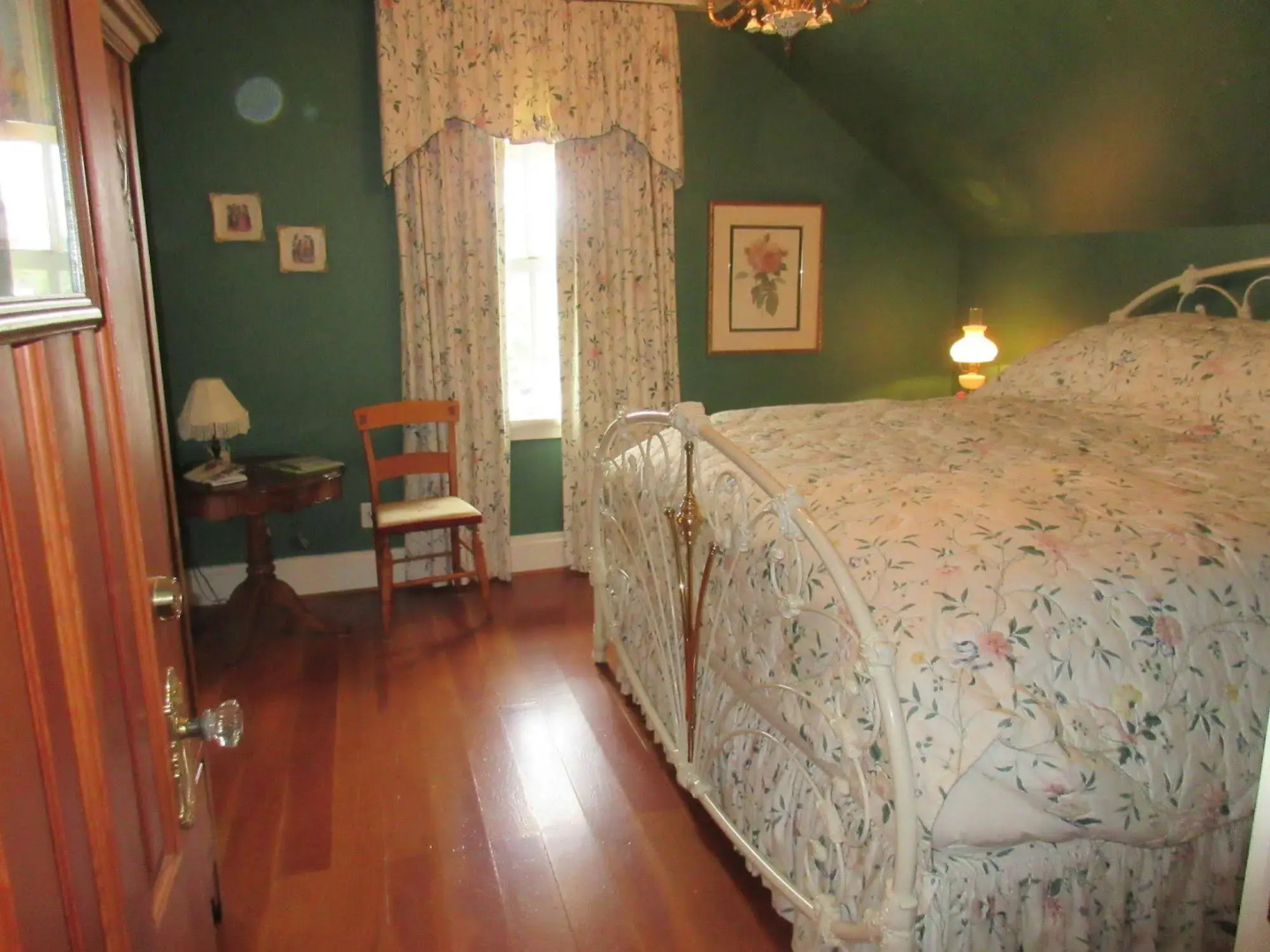 Princess and the Pea Hotel