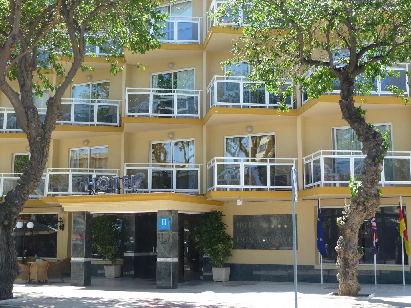 Essence Hotel Boutique