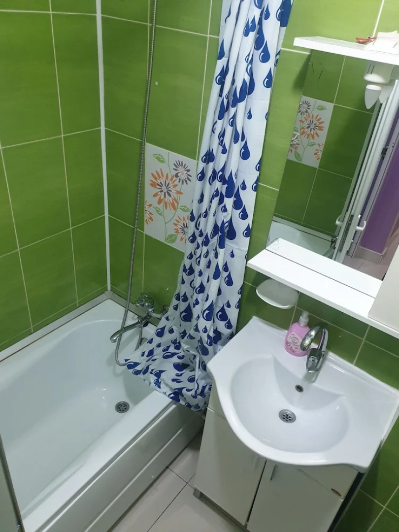 Superb, 1 Bed Apartment in Năvodari,