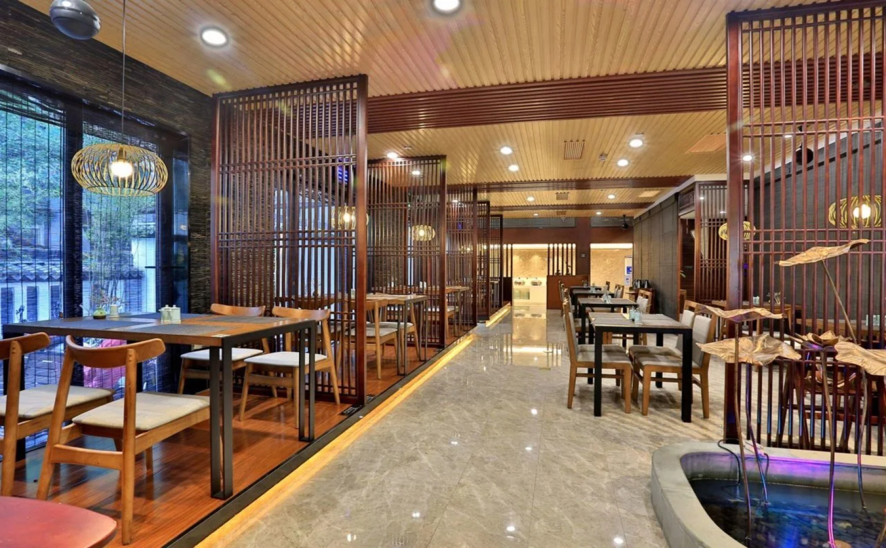 Nostalgia Hotel (West lake Hangzhou)