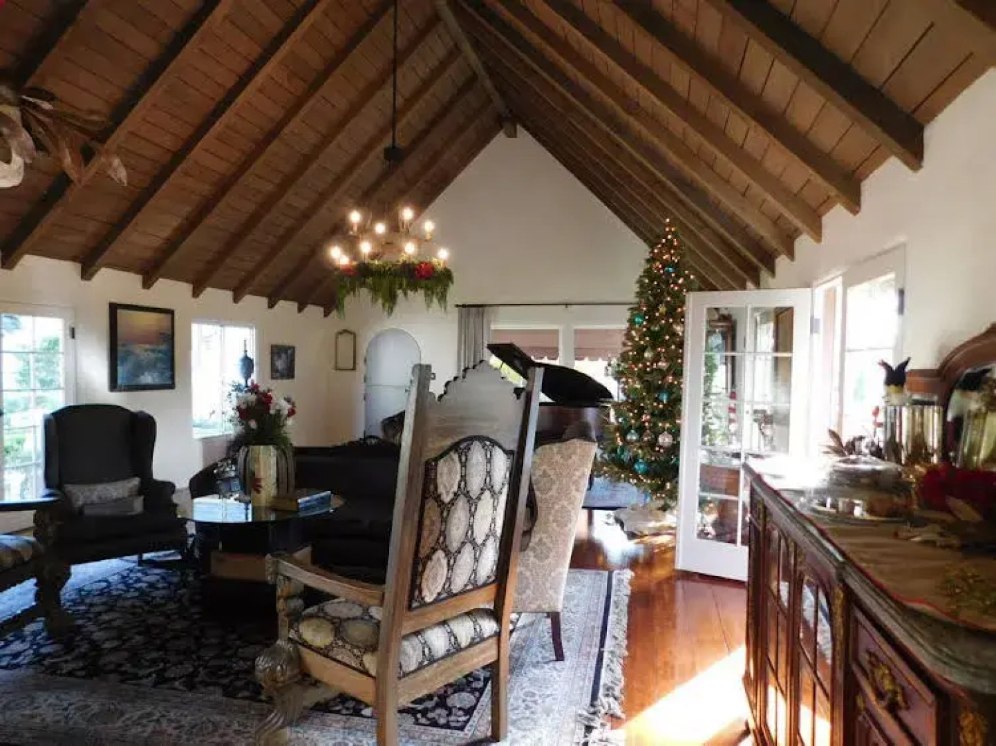 Happy Landing Inn Bed & Breakfast