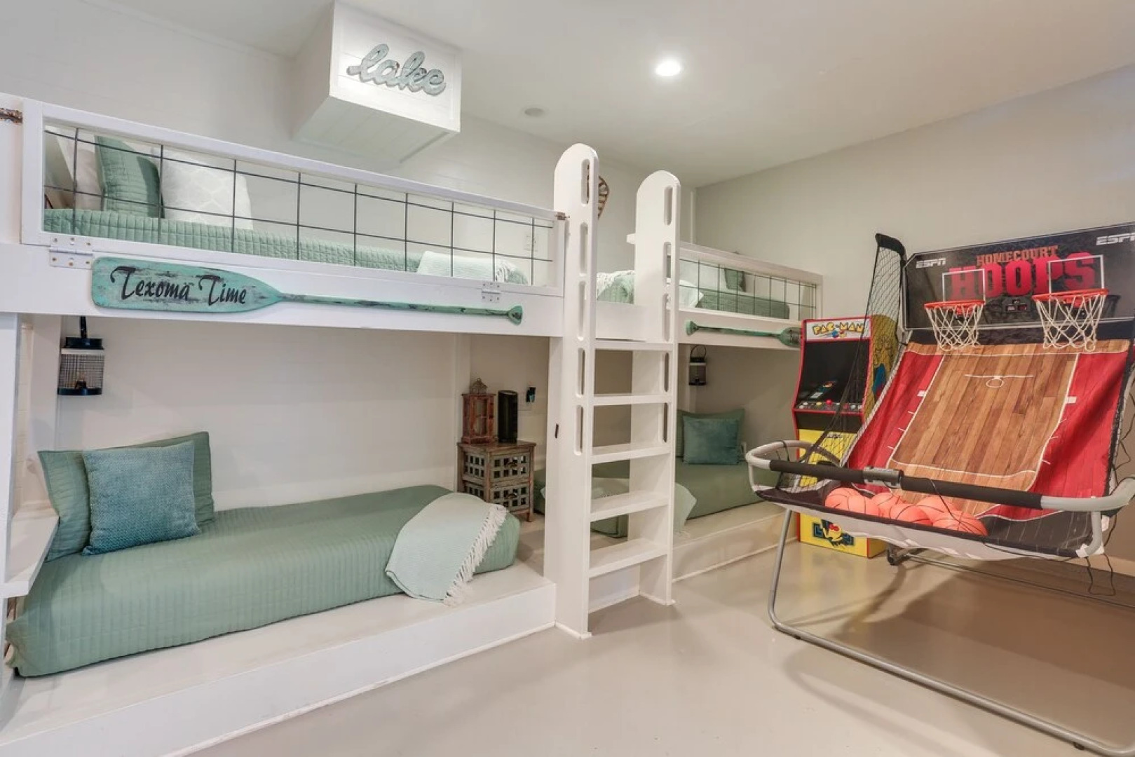 Pottsboro Townhome w/ Deck, Lake Access & More!