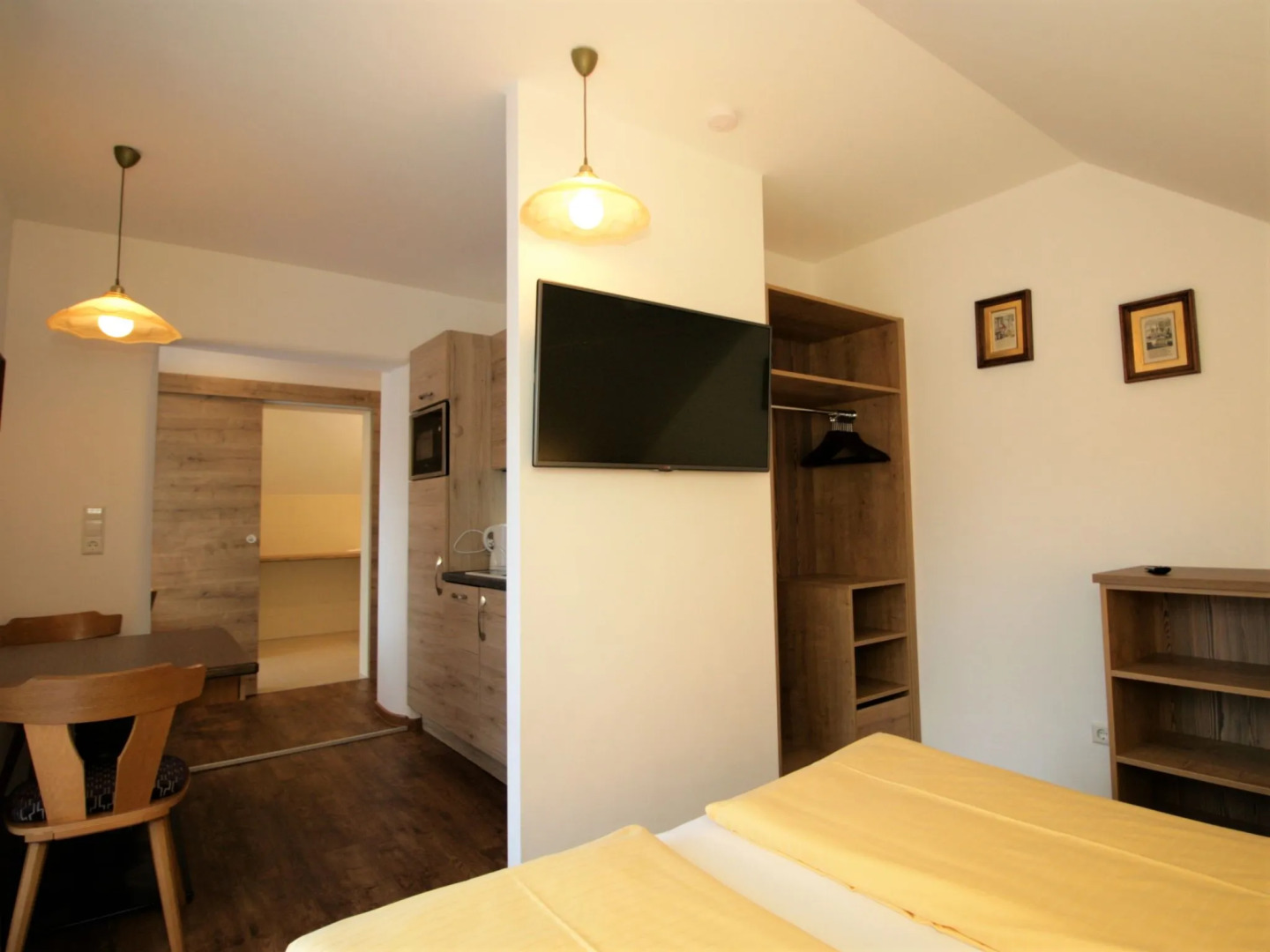 Studio Dirndl und Bua