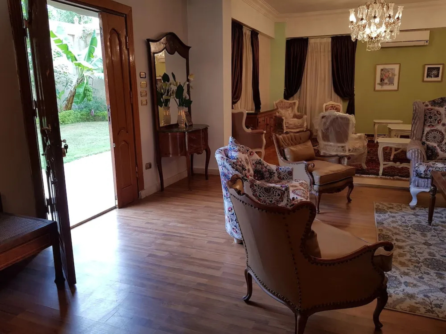 Garden Apartments near Mall of Arabia