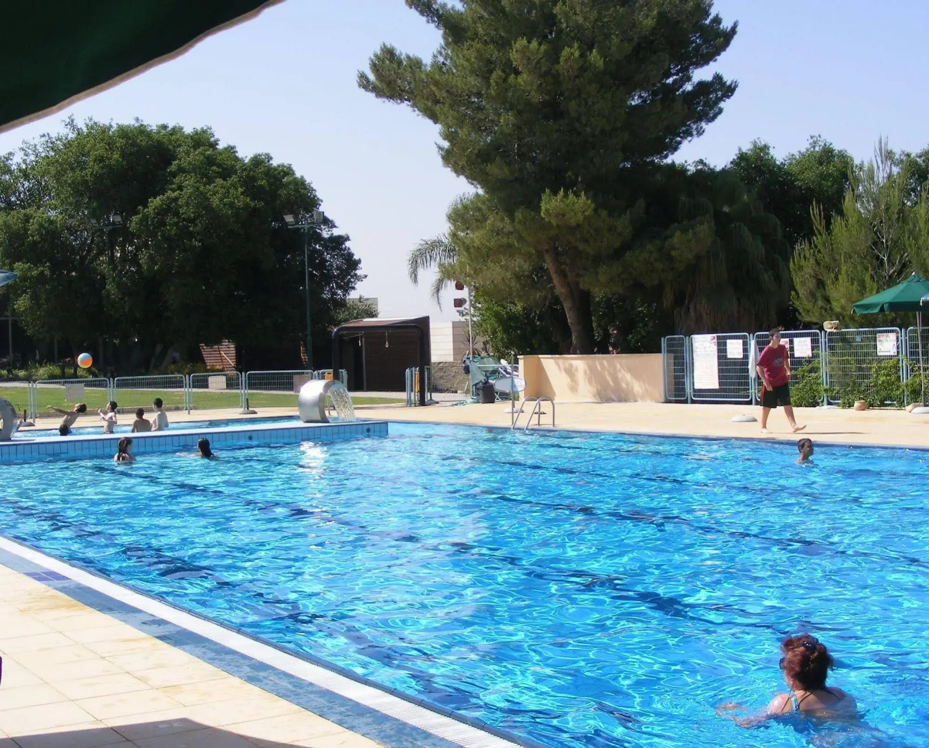 Shoresh Green Hills Family Suites Hotel