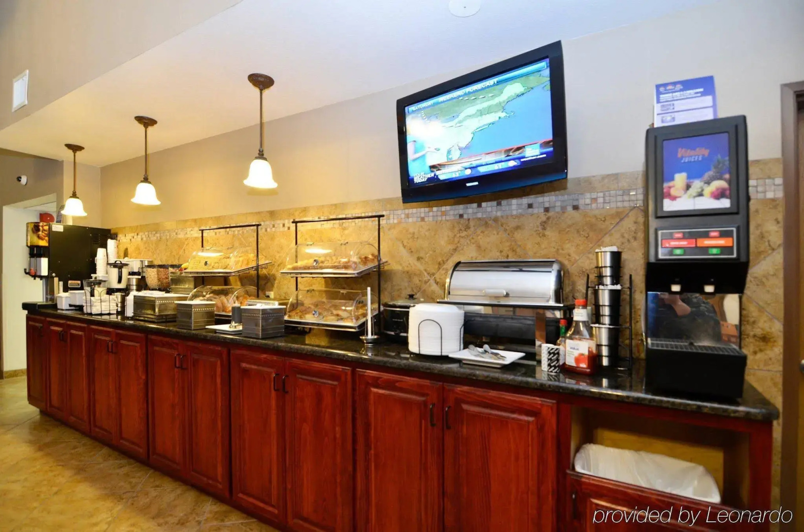 Best Western West Hills Inn