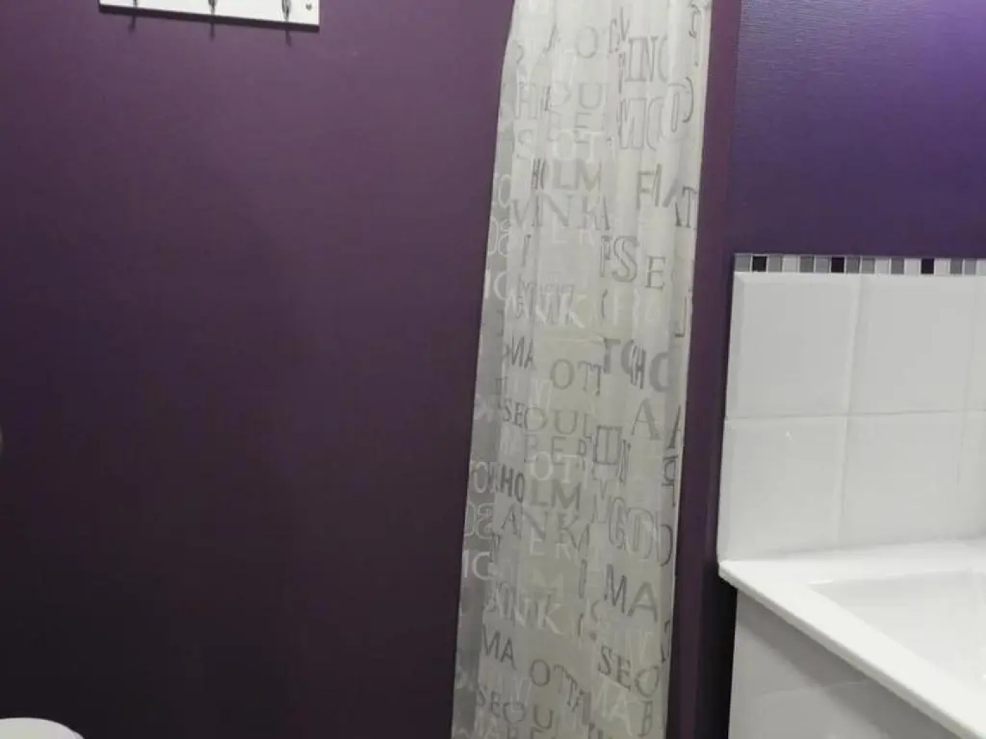 MAISON ÉCOMMOY, 5 PIèCES, 14 PERSONNES - FR-1-410-318