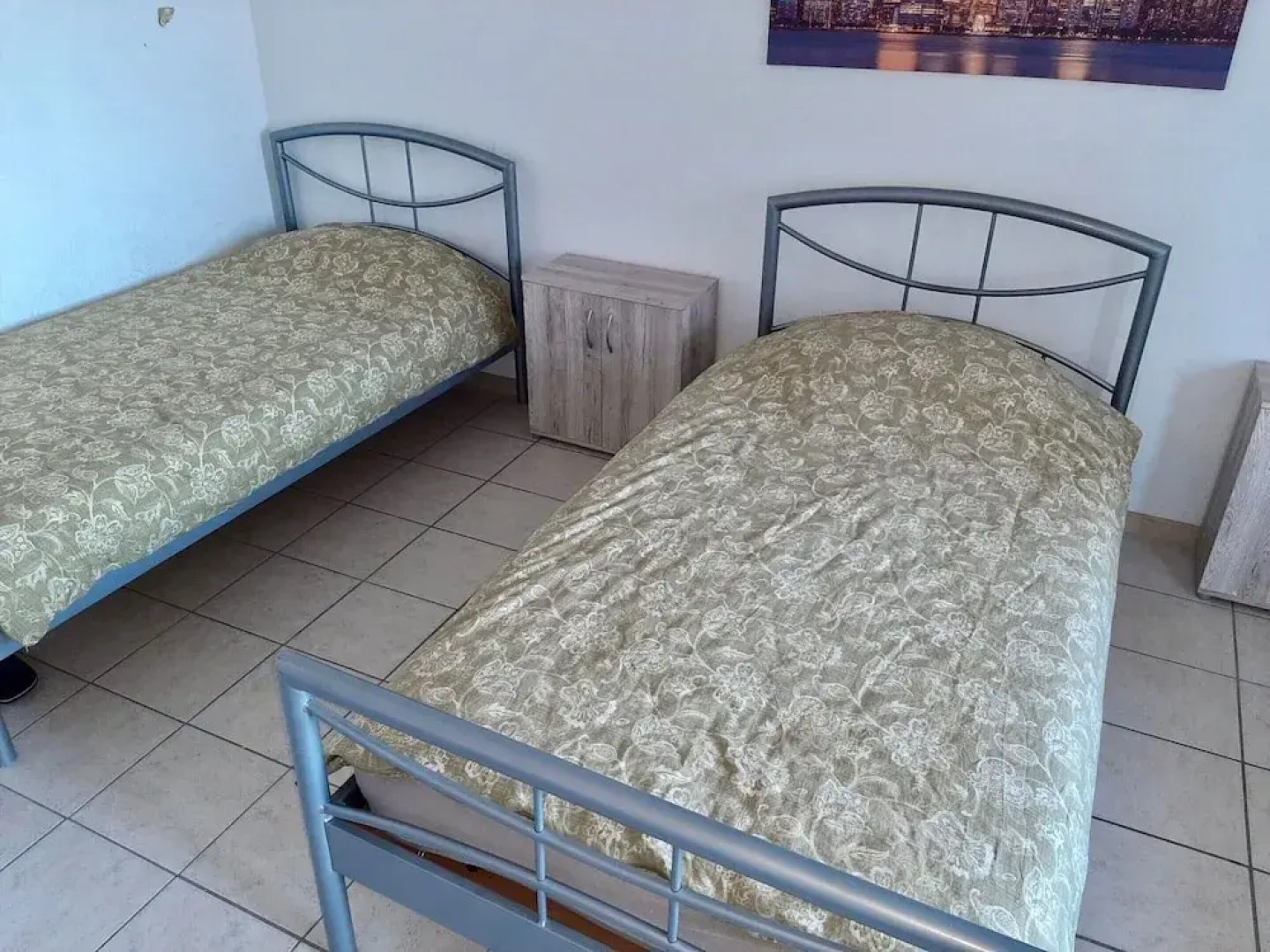 Apartment With Balcony, Neuss