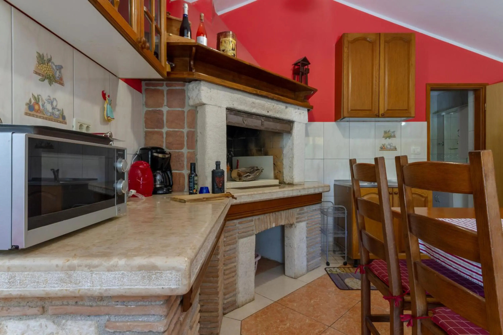 Apartment Red Romantic 2-1