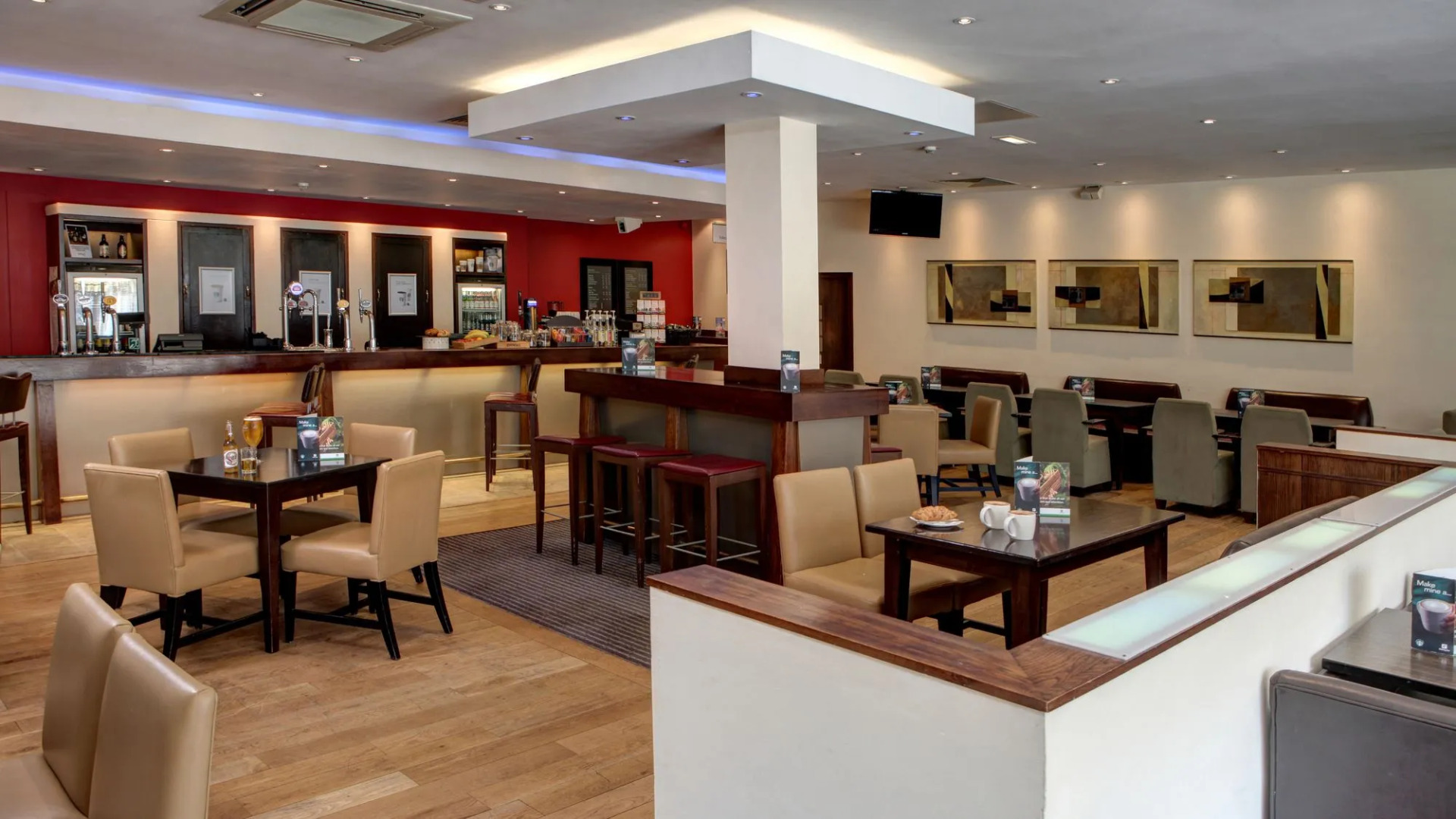 Holiday Inn Aylesbury by IHG