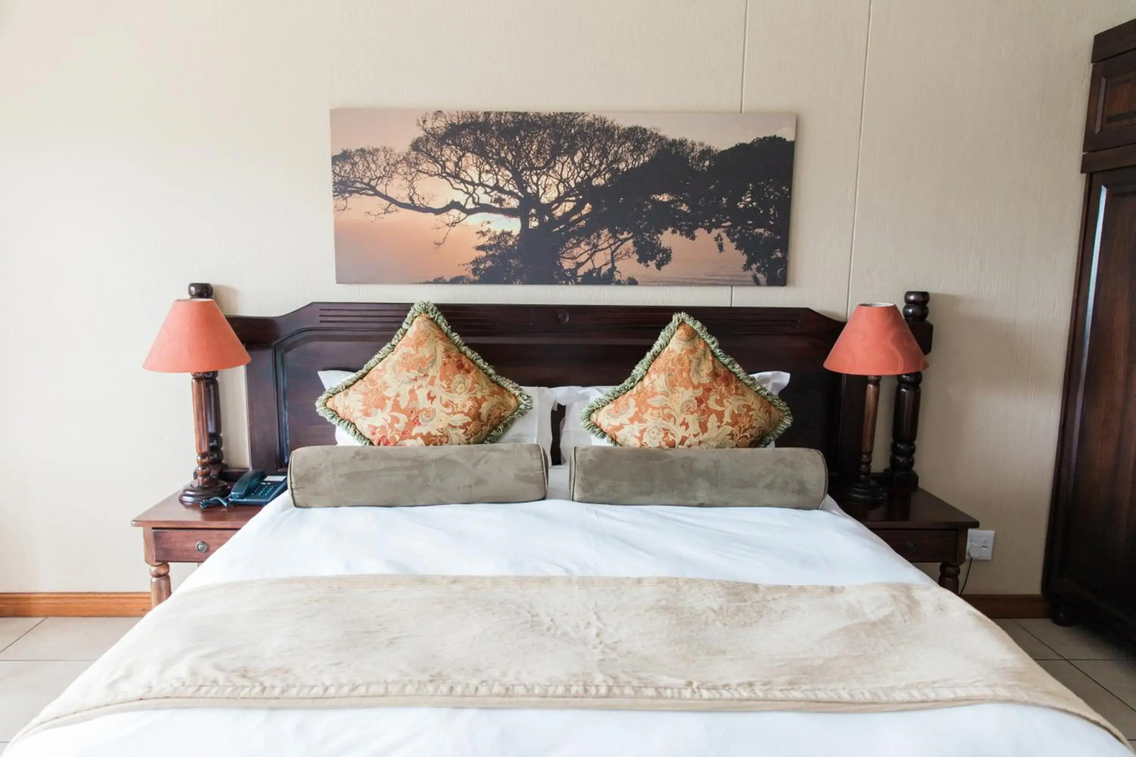 Umthunzi Hotel & Conference