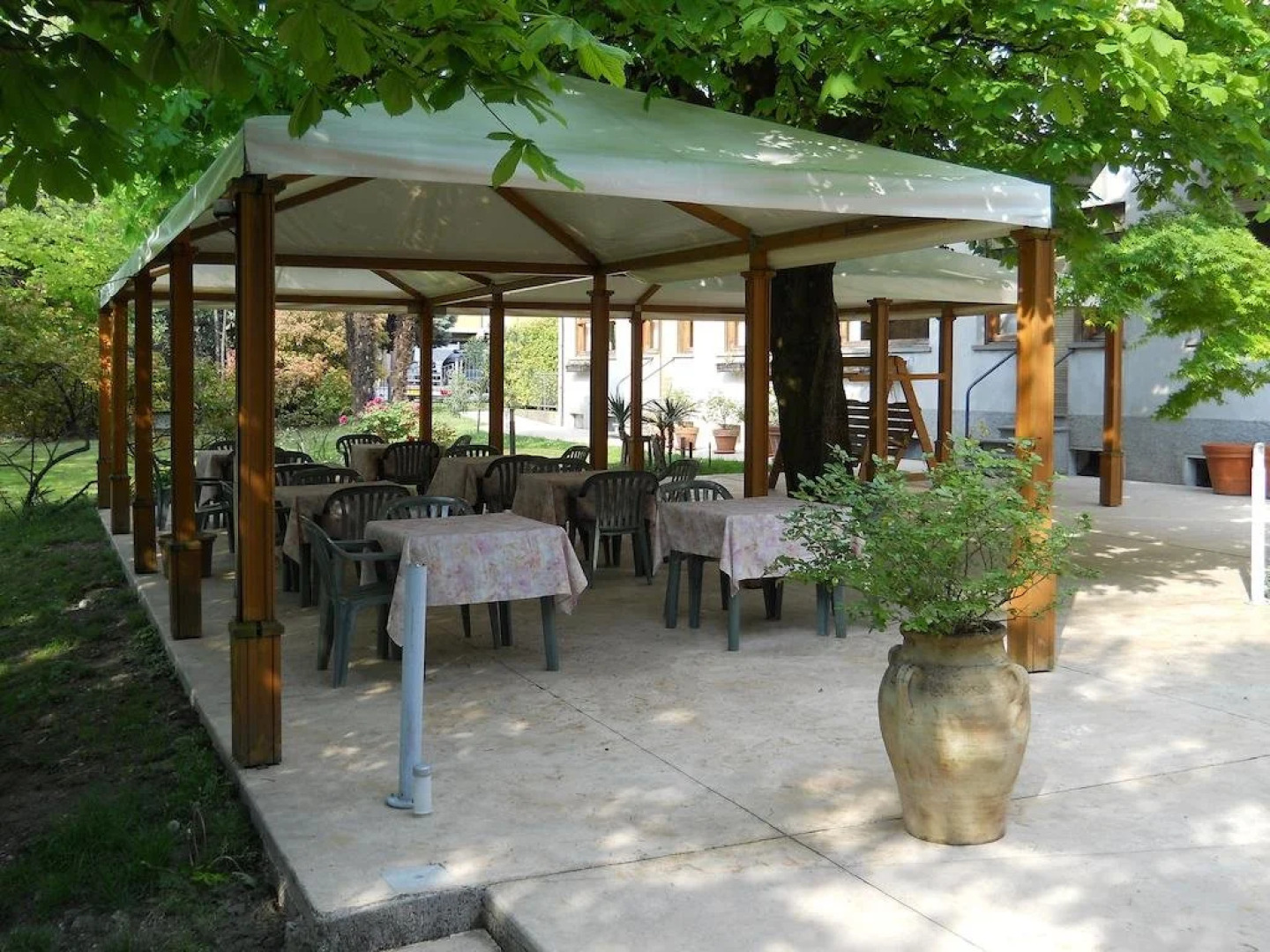 Albergo Ristorante Aquila