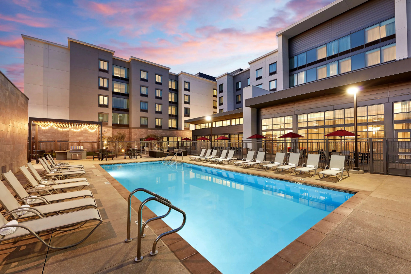 Homewood Suites by Hilton Long Beach Airport