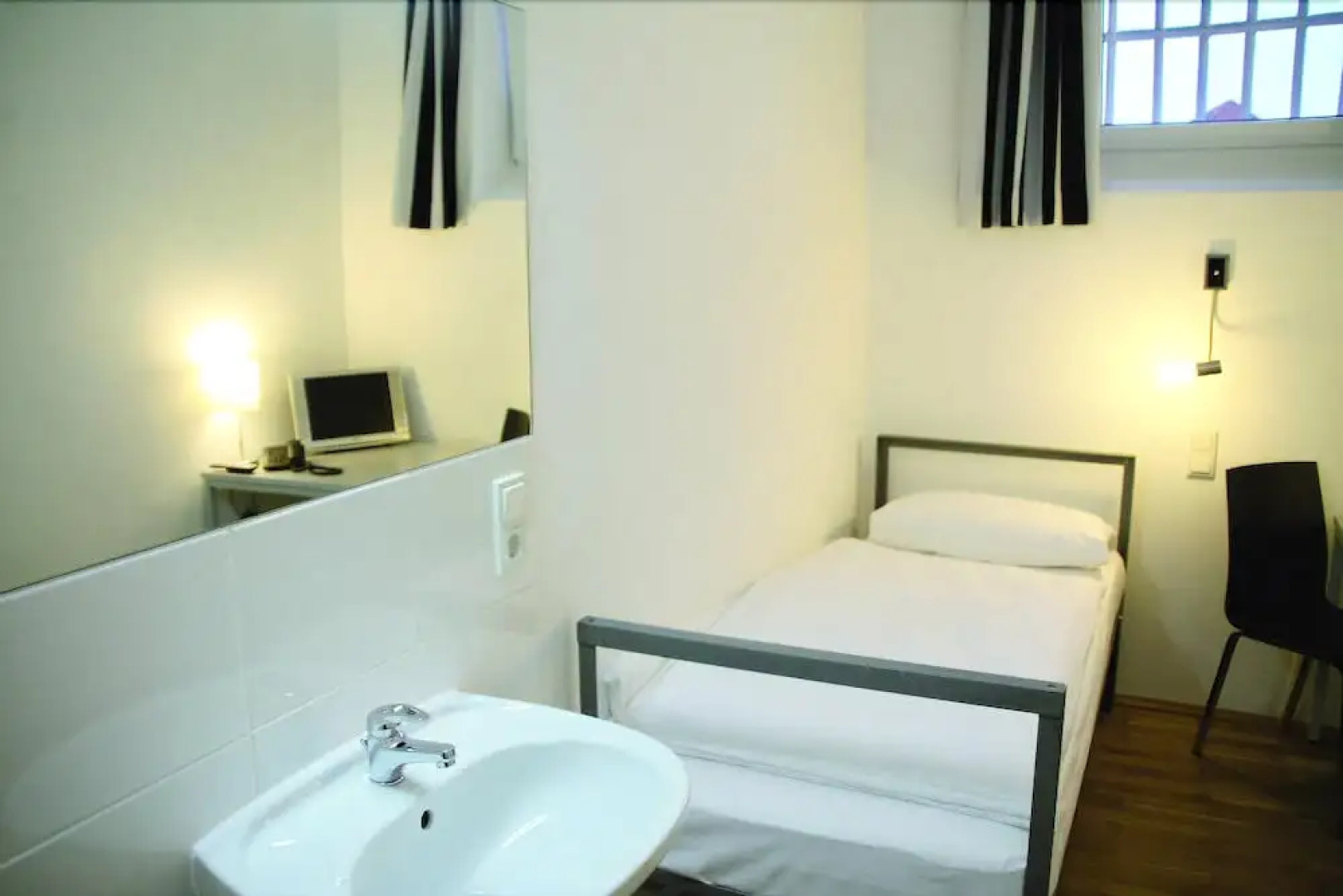 ALCATRAZ Hotel am Japanischen Garten